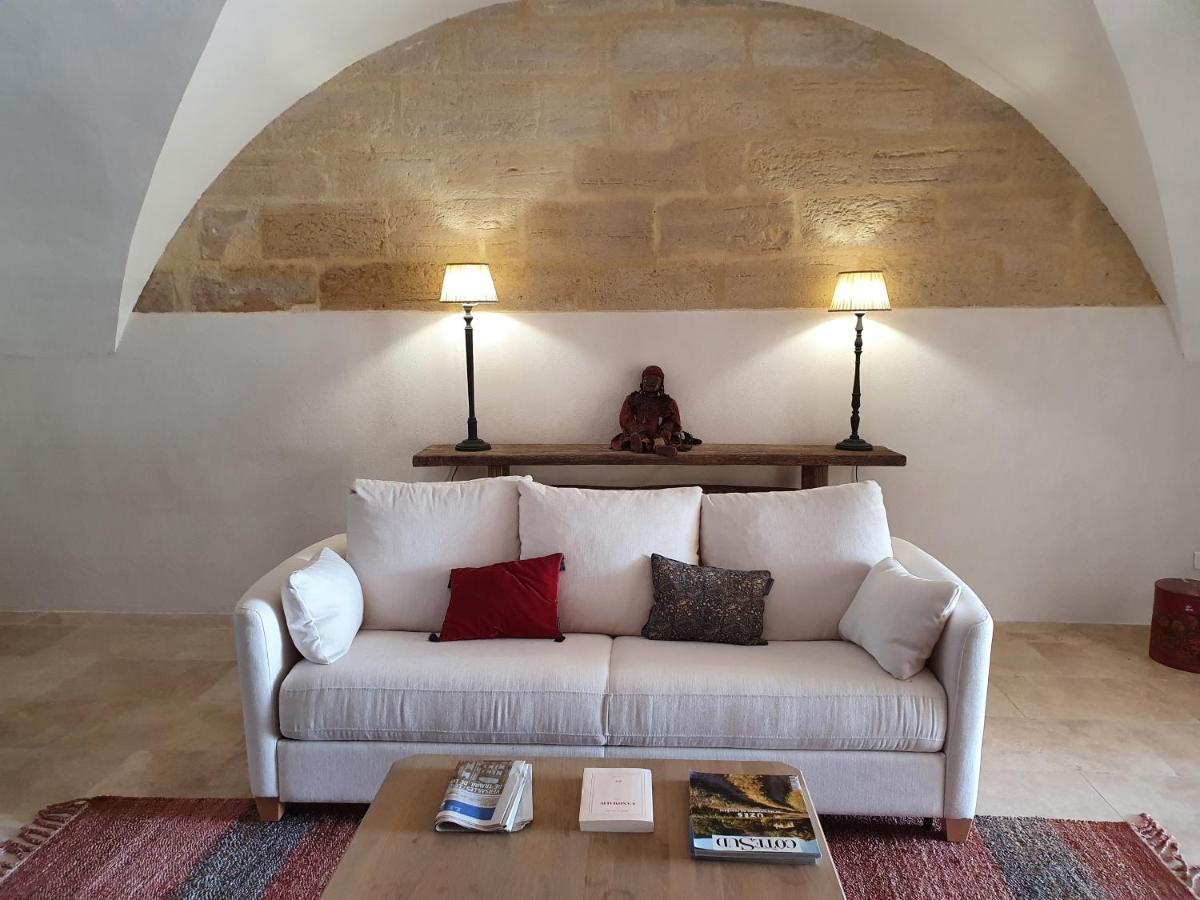 Les Canisses, Magnifique Appartement Avec Terrasse Au Coeur D'Uzès Exterior foto